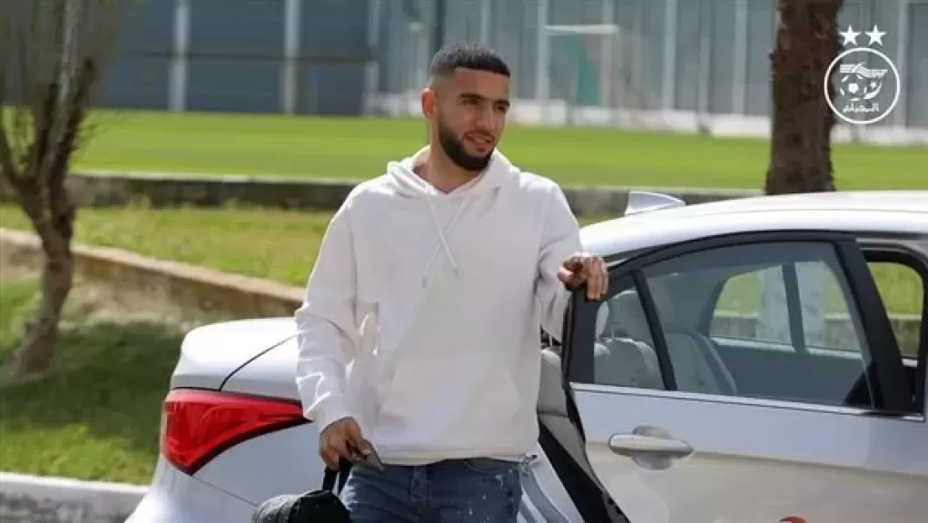 الدنيا فيها الفرح والحزن.. أول تعليق من أحمد قندوسي بعد إصابته بكسر مضاعف في الساق