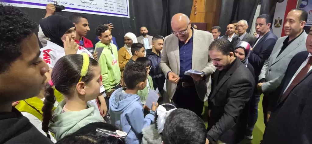 محافظ القليوبية يشهد احتفالية تكريم الأيتام بنادي المؤسسة العُمالية بحي غرب شبرا الخيمة