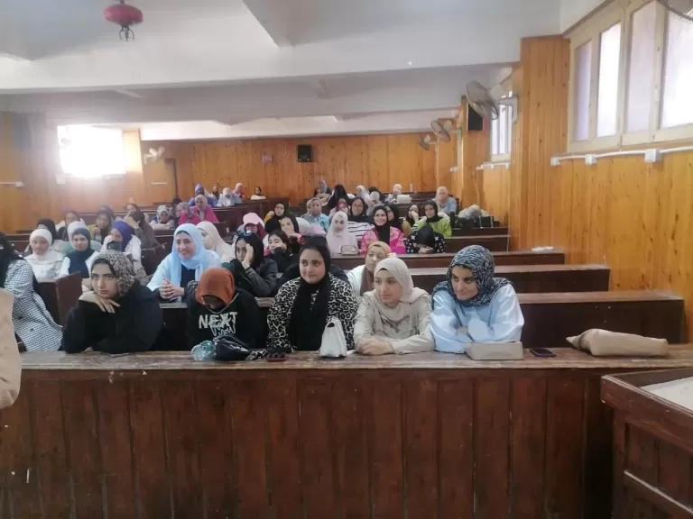 مبادرة 'رواد النيل' التابعة للبنك المركزى لتمكين المرأة اقتصاديا واجتماعيا