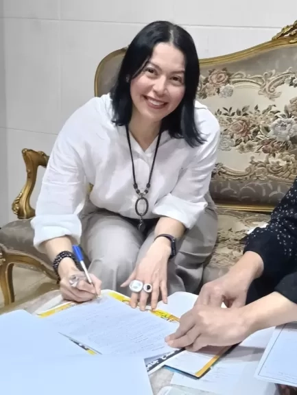 لقاء الخميسي تنضم لمسرحية 'الملك وأنا' من إخراج محسن رزق