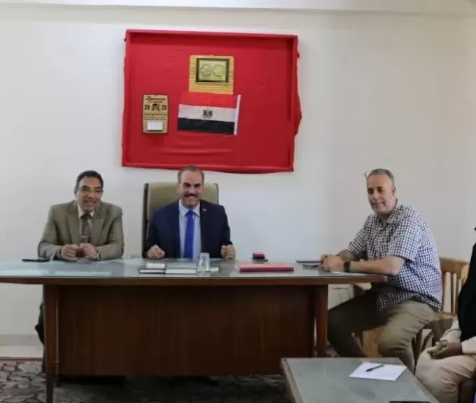 التضامن الاجتماعى بالبحر الاحمر تناقش إختيار ' الأب القدوة ' لعام 2025