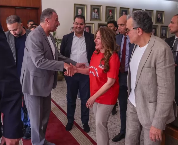 النادي الأهلي يستقبل السفيرة الأمريكية قبل كأس العالم للأندية