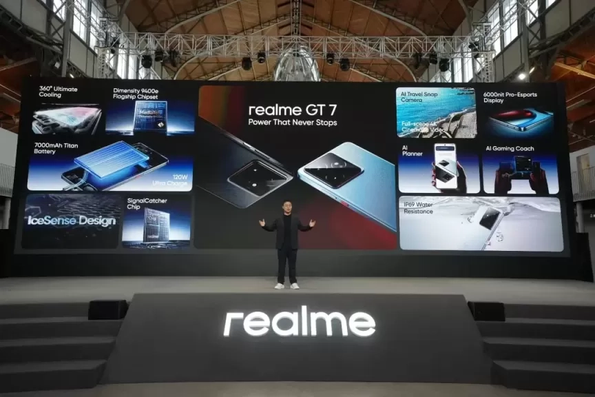 ريلمي تكشف عن أقوى الهواتف الرائدة لعام 2025 realme GT 7 و realme GT 7 Dream Edition
