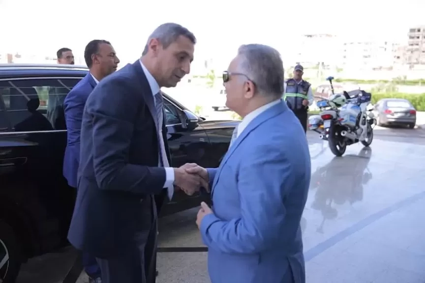 محافظ السويس : يحضر الإجتماع الشهري لمجلس جامعة السويس