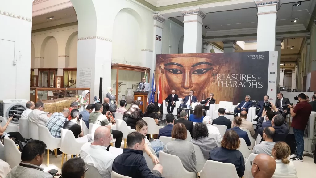 مؤتمر صحفي بالمتحف المصري بالتحرير للإعلان عن المعرض المؤقت 'كنوز الفراعنة' المقرر افتتاحه بروما في أكتوبر القادم