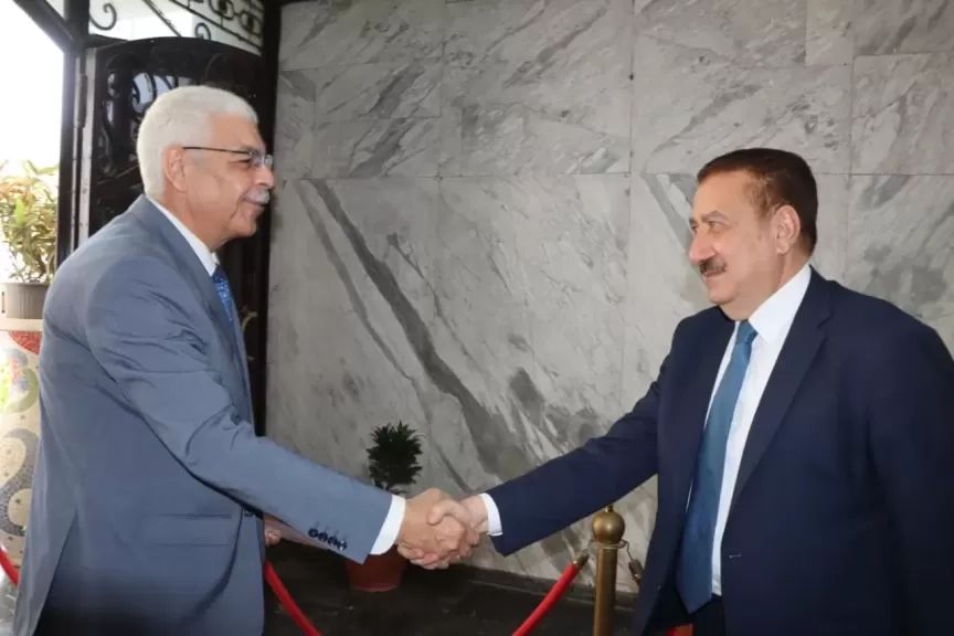 رئيس جامعة المنوفية يهنىء المحافظ وأهالي المحافظة بعيد الأضحي المبارك والعيد القومي للمحافظة