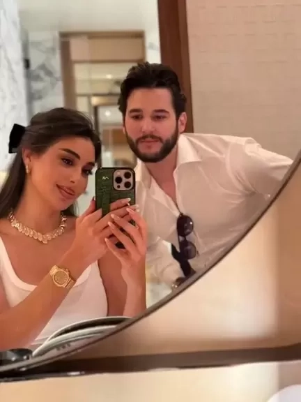 بعد ظهورها مع شقيقها.. المتابعين لياسمين صبري ' العيلة كلها حلوة'