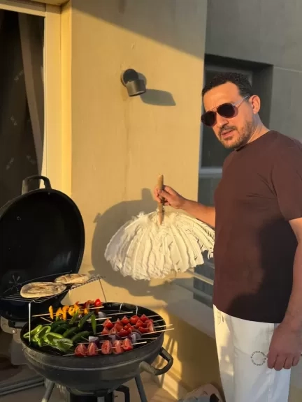دياب يحتفل بالعيد في أجواء عائلية .. ويوجه رسالة لجمهوره