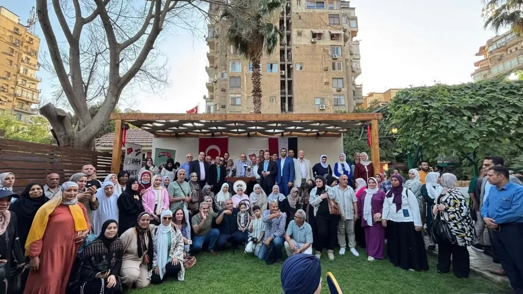 السفارة التركية تحتفل بعيد الأضحى مع عائلات من غزة ومصر