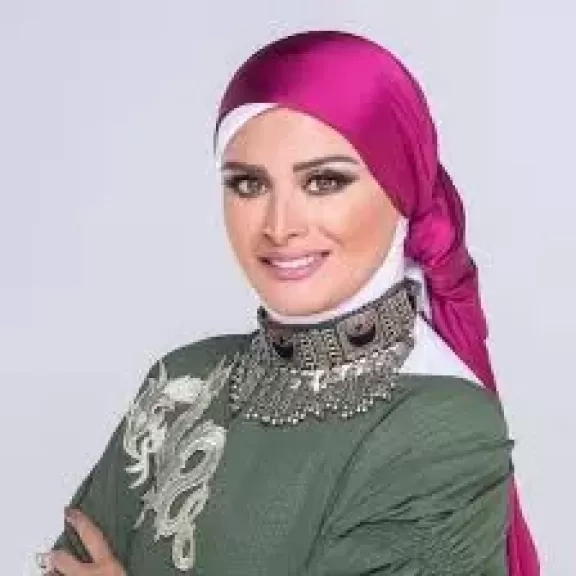 ' أختى وصحبتي وعشرة العمر' لمياء فهمى عبد الحميد توجة رسالة لرضوى الشربيني