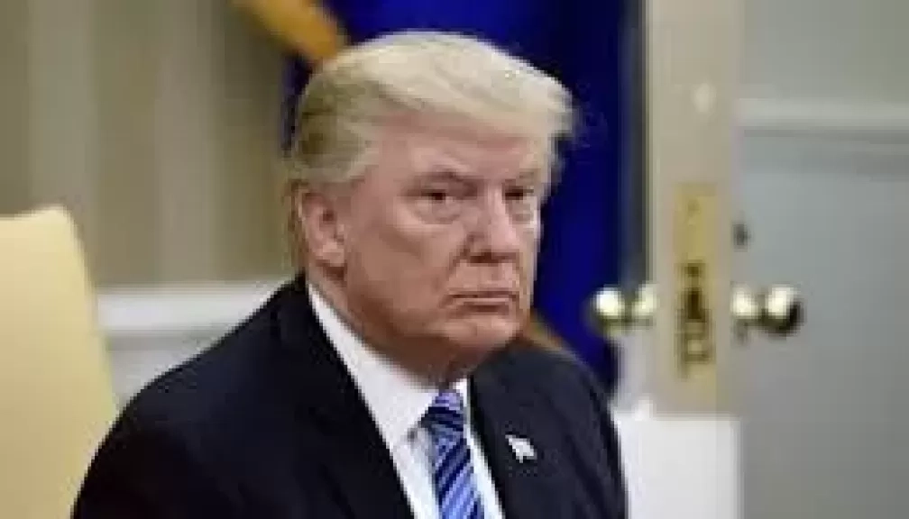 الرئيس الامريكي ترامب في رسالة إلى خامنئي: حظا سعيدا