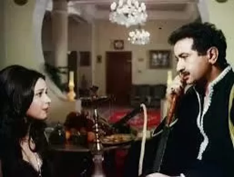 في عيد ميلاد ' روقة السينما المصرية 'الفنانة نورا ٦ أعمال جمعتها بزوج أختها نور الشريف.. وتربعت علي عرش دراما السبعينيات والثمانينيات