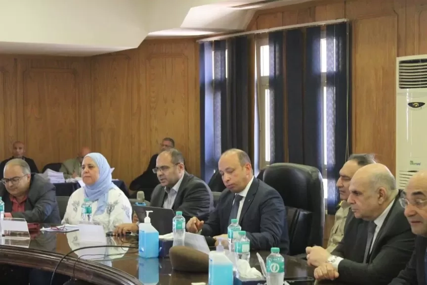 خلال اجتماع مجلس كلية طب قصر العيني – جلسة يونيو 2025 تطوير المناهج وتقليص محتواها يعتمد على استراتيجية عدم التكرار