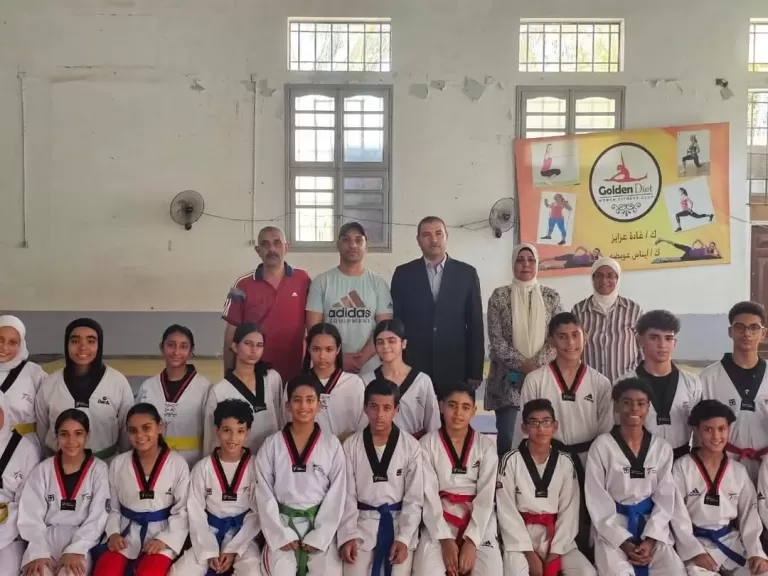 المدير الفني لمشروع القومي للموهبة والبطل الأولمبي يتفقد مركز تايكوندو أبناء السويس
