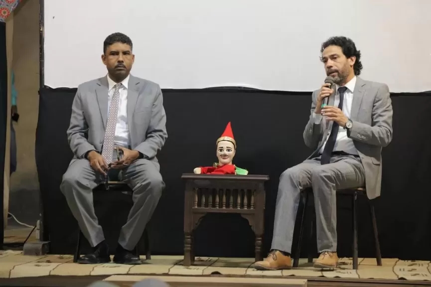 'التراث مقاومة' ندوة فكرية وعرض مسرحي في ثاني أيام مهرجان الأراجوز المصري ببيت السناري