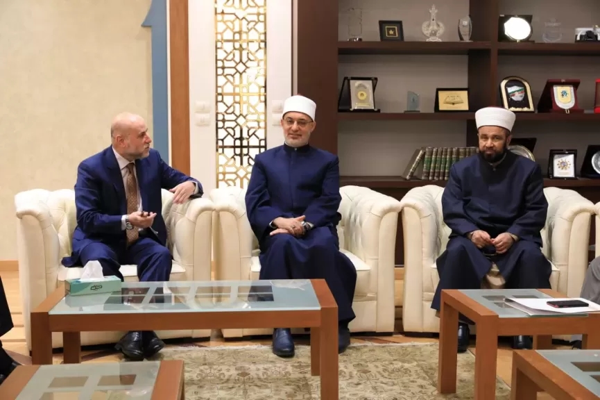 مفتي الجمهورية يستقبل وفدًا فلسطينيًّا برئاسة قاضي قضاة فلسطين ووزير الأوقاف والشؤون الدينية الفلسطيني