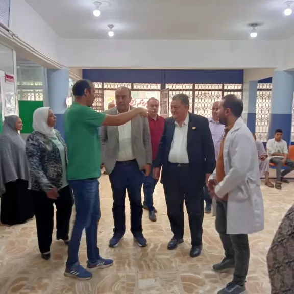 وكيل صحة الدقهلية يتفقد مركز ' كوم النور'