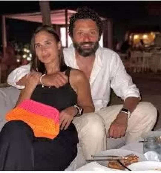 'بعد ماعملها في السينما' .. كريم محمود عبدالعزيز ينفصل عن زوجته أن الرفاعي رسميًا