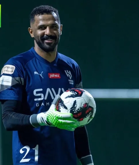 خيسوس يتمسك بضم محمد العويس لتعزيز حراسة النصر