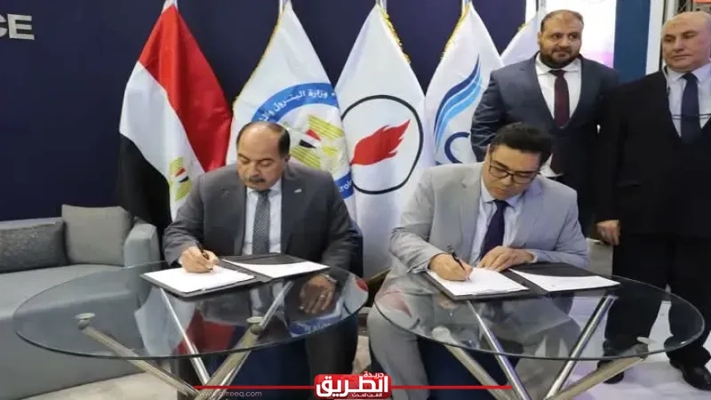 رئيس شركة صان مصر للصيانة يوقع عددا من اتفاقيات التعاون على هامش 'ايجيبس 2025'