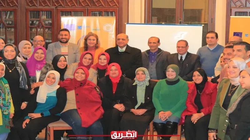 بحضور نواب مجلس الشعب والشيوخ.. «دوائر الإبداع» تختتم فاعليات التدريب بمكتبة رفاعة الطهطاوي بسوهاج