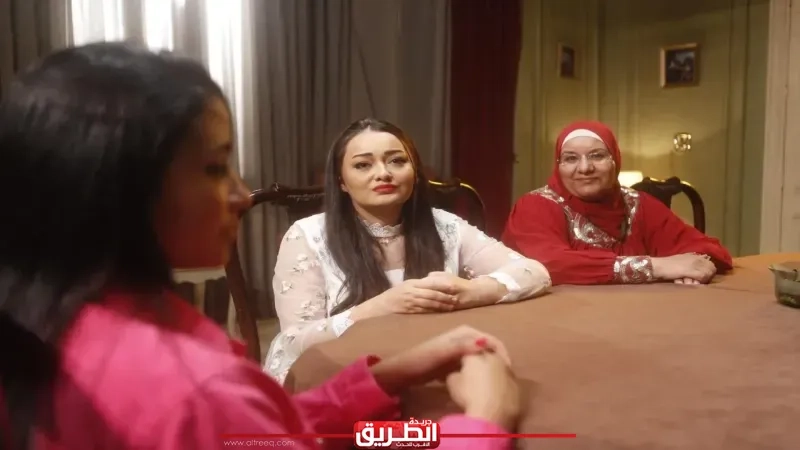 بدأ عرض مسلسل 'شمال إجباري'لراندا البحيري علي قناة المحور