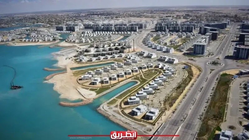 رئيس الوزراء يسأل وزير الإسكان عن موقف تسليم الوحدات بالعلمين الجديدة