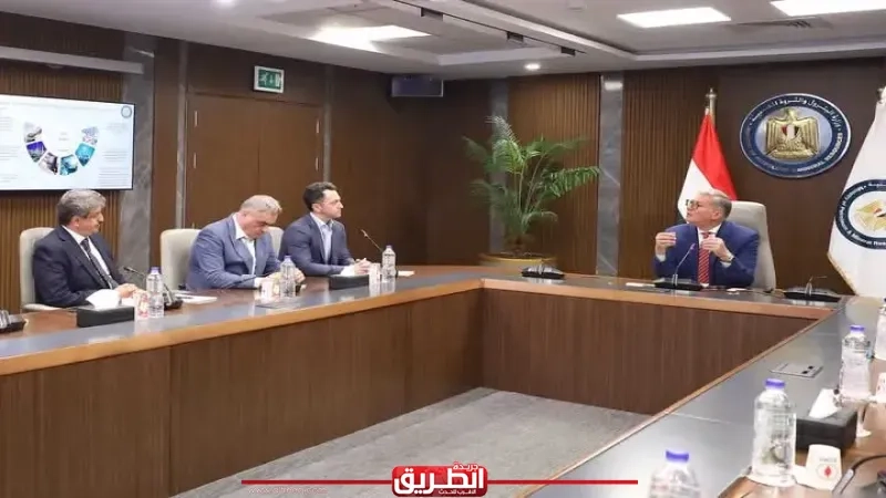 وزير البترول يلتقي بالرئيس التنفيذي لشركة Sun Africa الأمريكية والوفد المرافق له لبحث أوجه التعاون