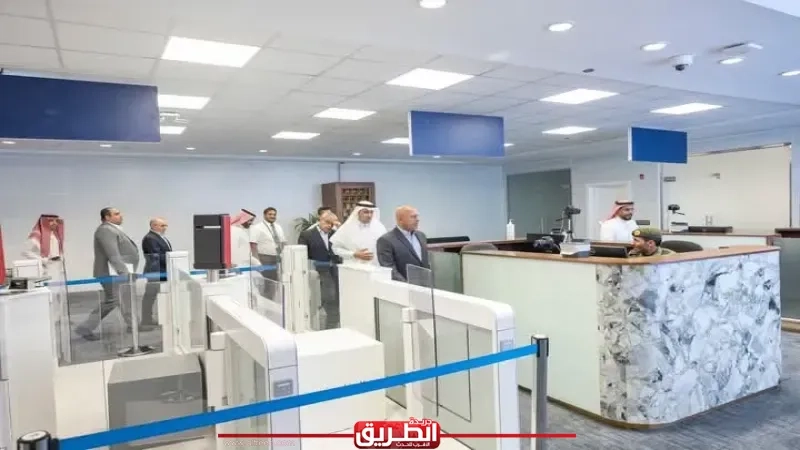 وزير الصناعة والنقل ونظيره السعودي يتفقدان مشروع نيوم