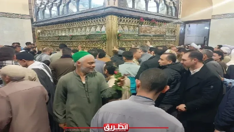 أبناء الطرق الصوفية يحتفلون بالليلة الختامية لمولد رجبية 'السيد البدوي' في طنطا