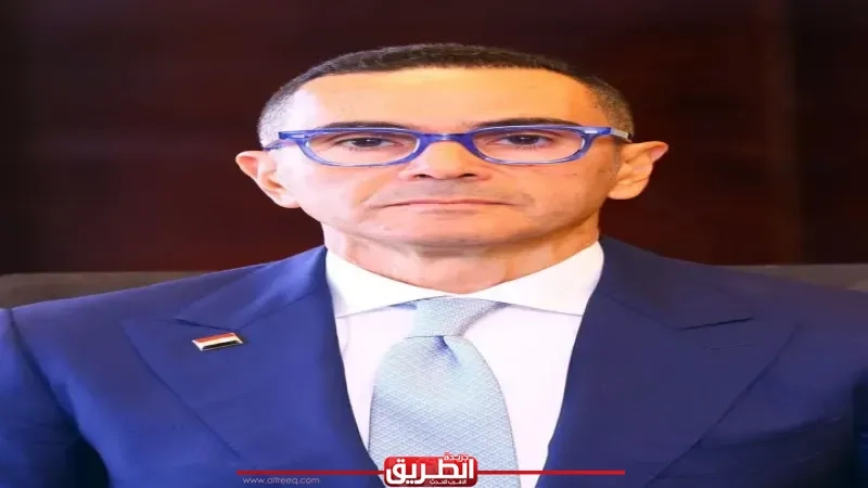 وزير الاستثمار والتجارة الخارجية يتوجه لدولة الإمارات العربية المتحدة في زيارة تستهدف تعزيز العلاقات الاقتصادية بين البلدين