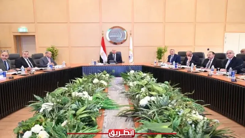 وزير النقل يترأس أعمال الجمعية العامة العادية رقم 23 للشركة المصرية للصيانة وخدمات السكك الحديدية