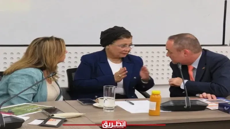 نائب وزير الصحة تشارك في جلسة نقاشية حول 'الاستثمار في صحة المرأة'