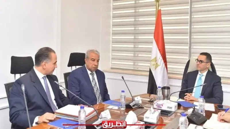 وزير الاستثمار والتجارة الخارجية يلتقي ممثلي تحالف صناعي دولي لبحث فرص التعاون