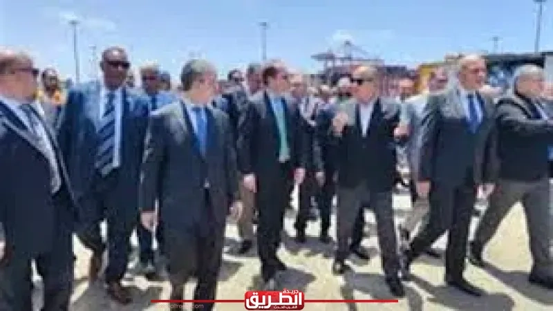 وزير المالية.. فى جولة ميدانية بميناءى الدخيلة والإسكندرية