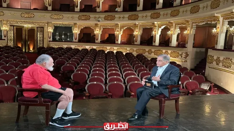 يحيى الفخراني: المسرح القومي وفر ميزانية مفتوحة للملك لير