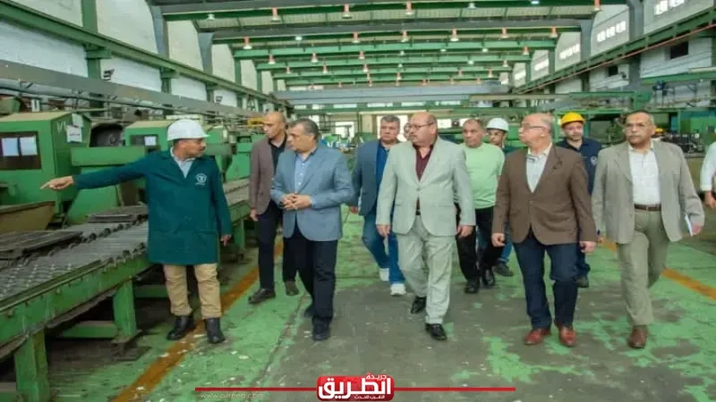 وزير الدولة للإنتاج الحربي يتابع مراحل التصنيع بشركة حلوان للصناعات الهندسية (مصنع 99 الحربي)