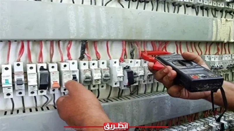 حقيقة تخفيف أحمال الكهرباء في مصر.. الحكومة تردد