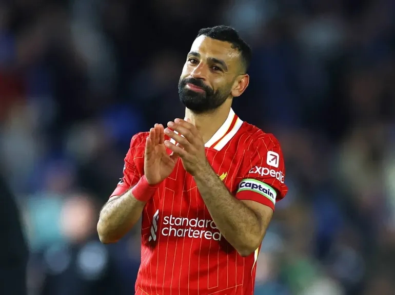 مستقبل النجم محمد صلاح بعد ليفربول: خيارات محتملة وتكهنات الصحافة