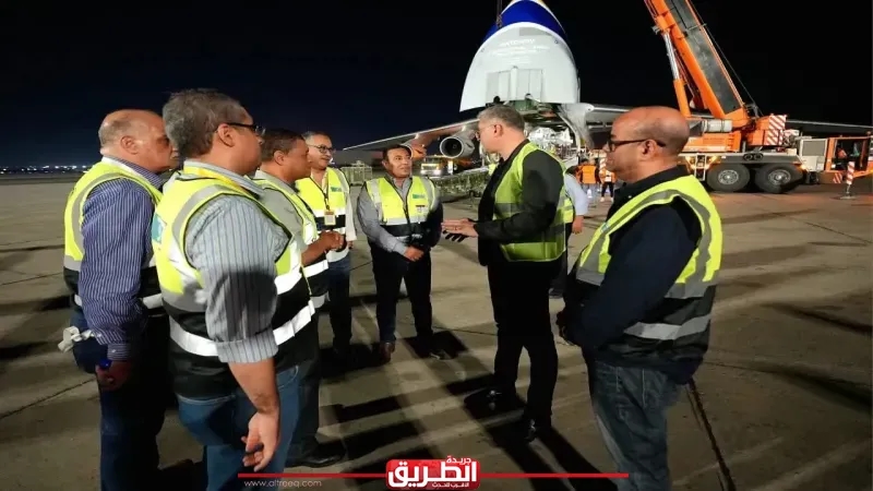 وزير البترول يشهد وصول ذراع التحميل البحري الأخير (Loading Arm) إلى مطار القاهرة