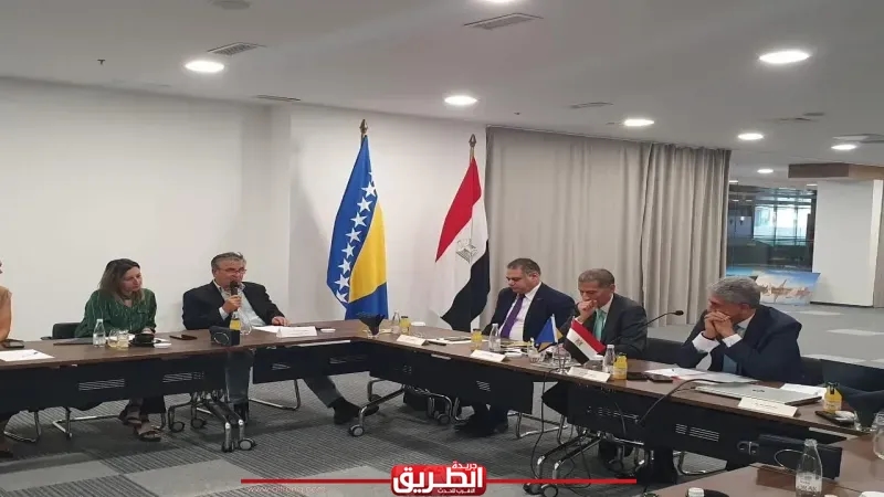 وزير السياحة والآثار يبحث مع القطاع السياحي بالبوسنة والهرسك سبل تعزيز التعاون