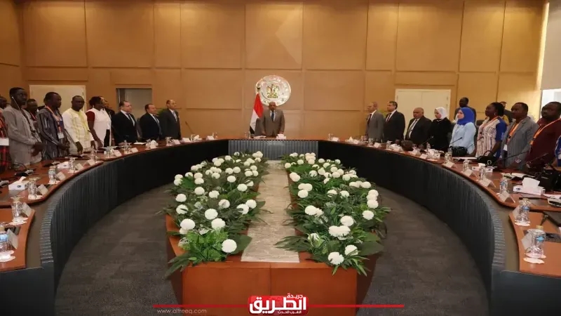 وزير الكهرباء يشهد احتفالية تخريج 25 متدربًا إفريقيًا في مجالات تطوير البنية التحتية والشبكات
