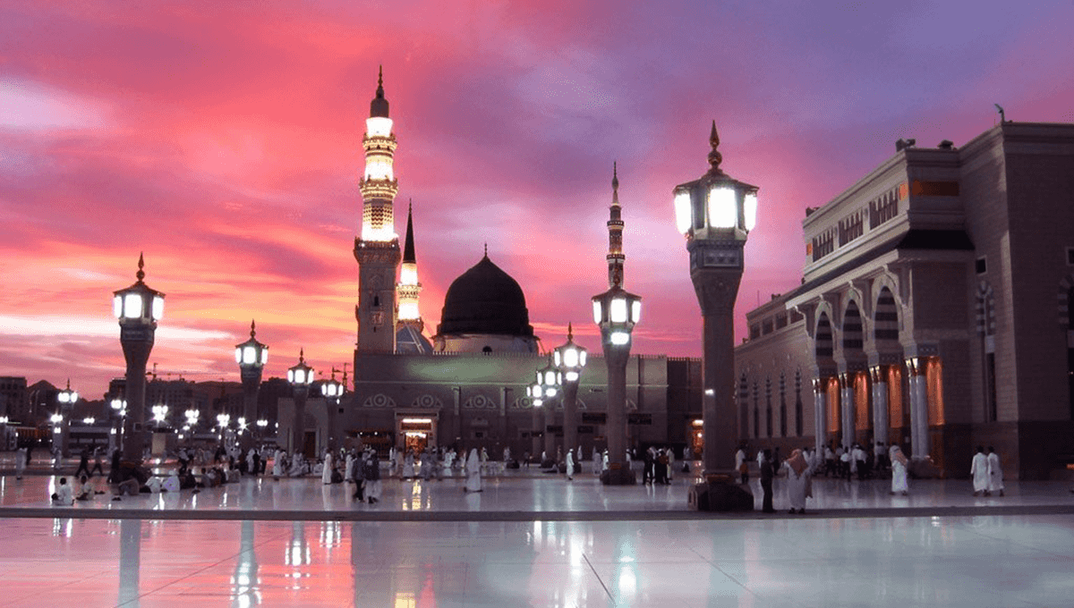 أكثر الناس شرا في كلام رسول الله (ص)