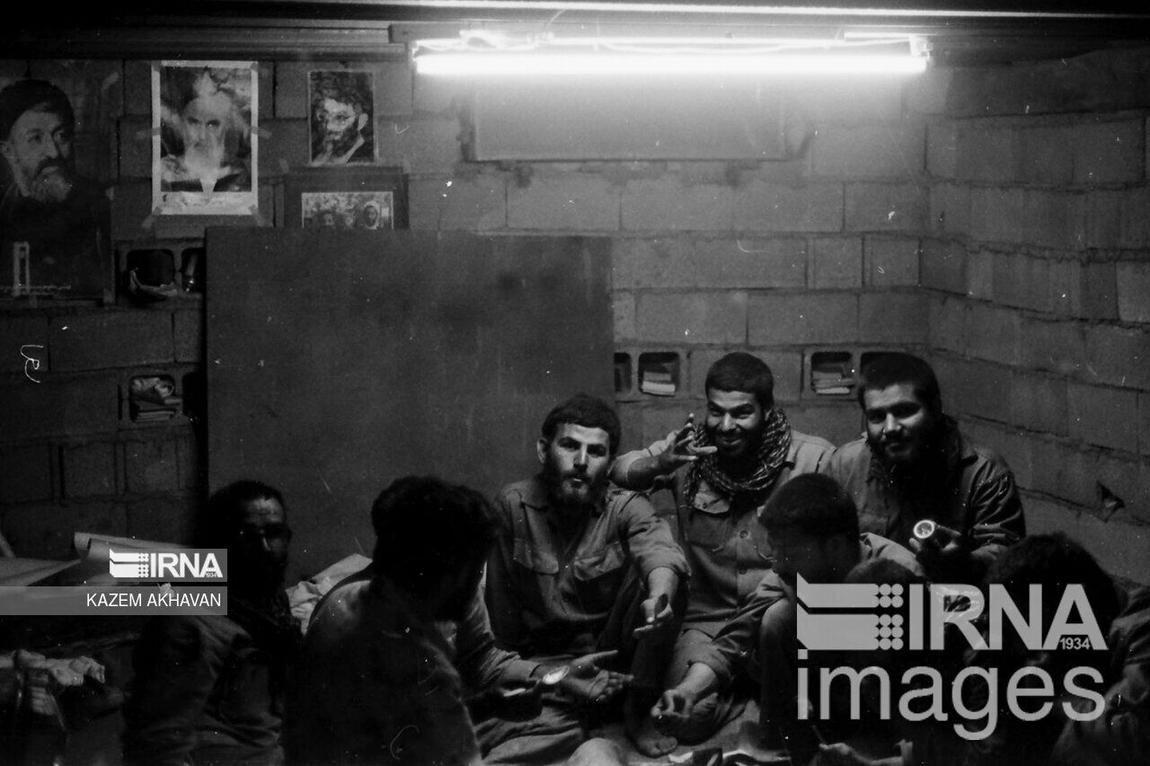 شاهد.. صور من تحرير "خرمشهر" مدينة المقاومة في إيران
