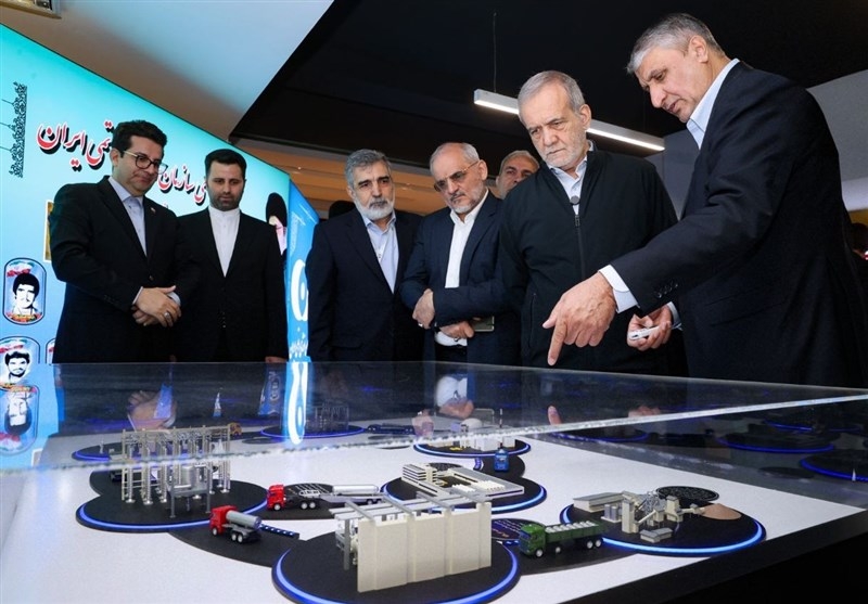 إيران تكشف الستار عن منتجات جديدة في الطاقة النووية