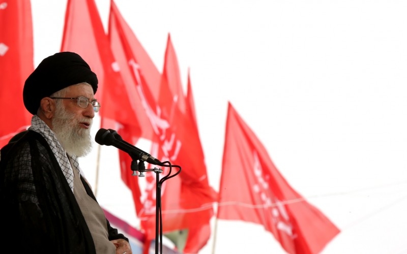 كلمات خالدة لقائد الثورة عن سيد الشهداء ونهضة عاشوراء
