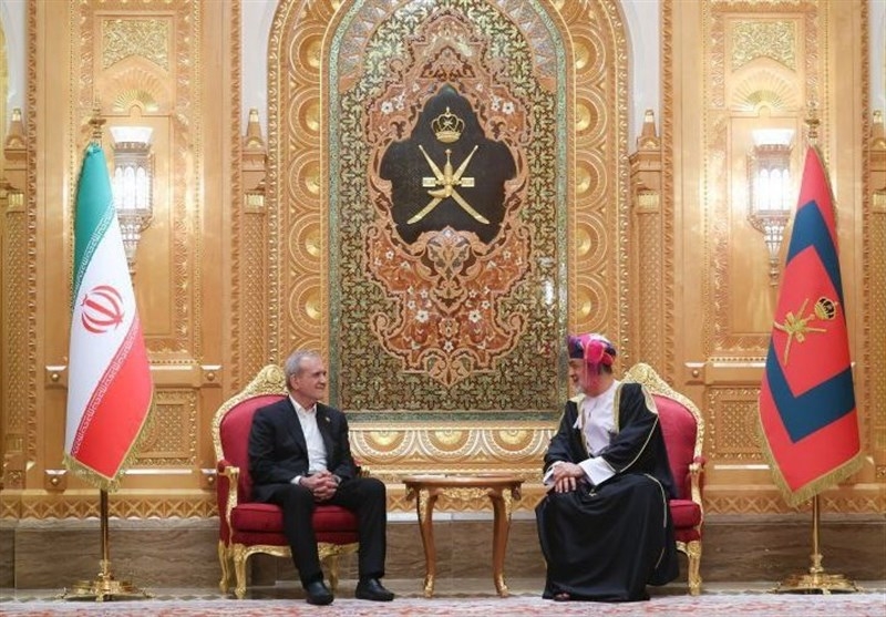 إيران تشيد بدور عُمان البناء في المفاوضات