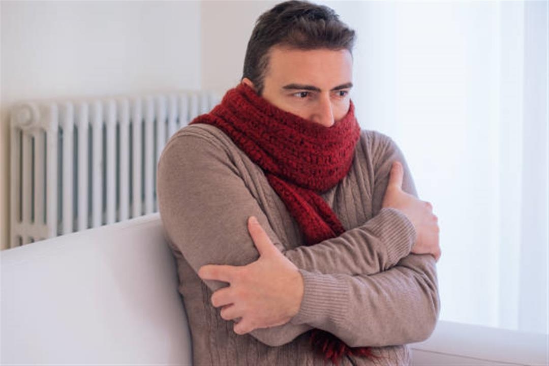 أسباب الشعور بالبرد في الطقس الحار.. ما هي؟