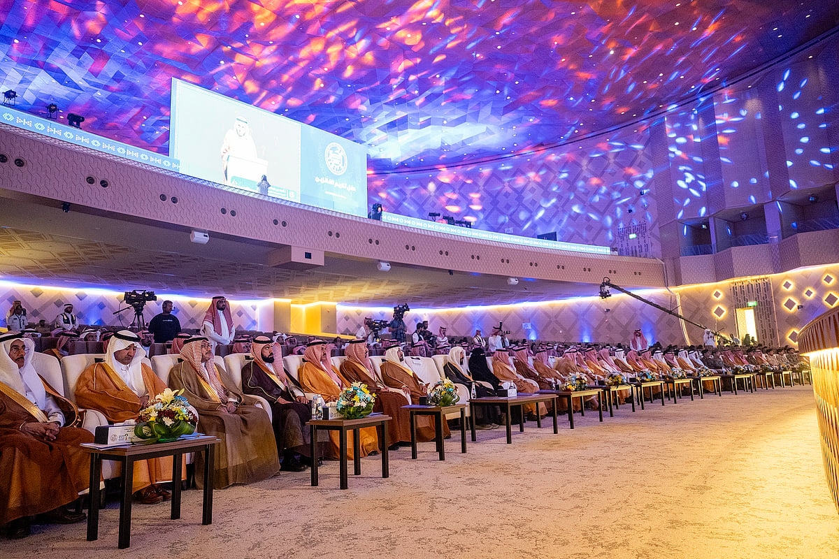 اخبار السعودية : "فيصل بن مشعل" يرعى حفل تكريم الفائزين بجائزة القصيم للتميز والإبداع