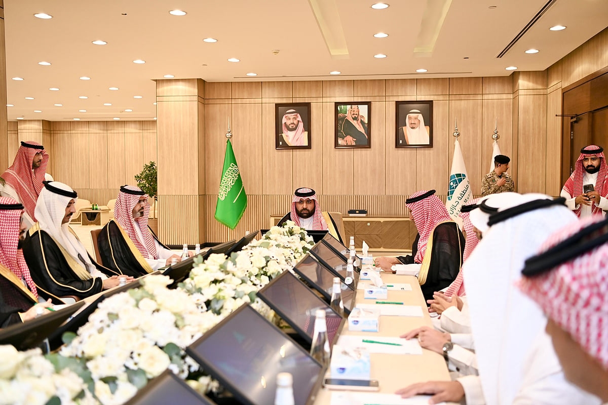 اخبار السعودية : أمير جازان يتفقد مشروعات تنموية بقيمة 6.9 مليارات ريال ويشدد على تمكين القطاع الخاض